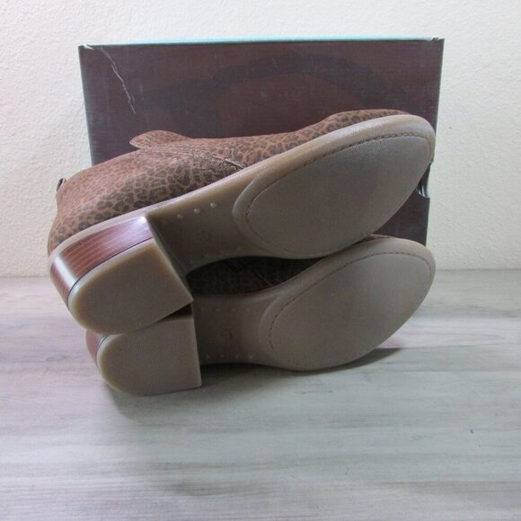 Diba True Women's Lake Away Ankle Boot Leopard Suede 26272 - Picture 6 of 6